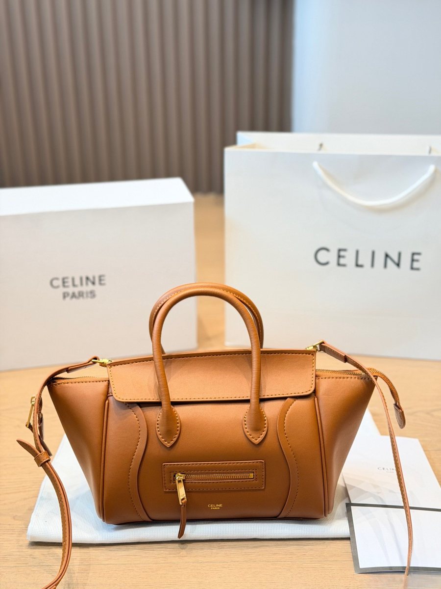Celine Handbag 053