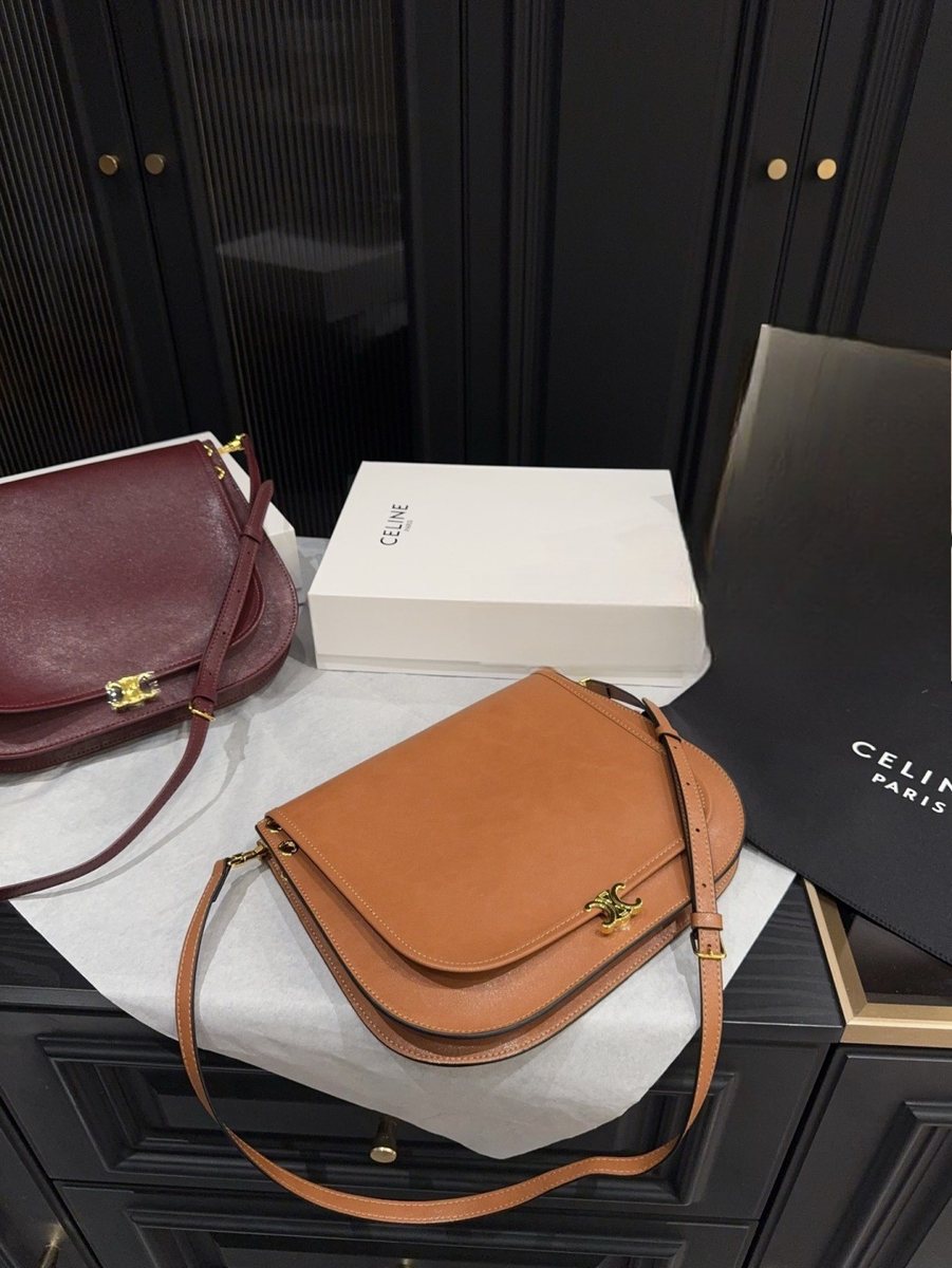 Celine Handbag 064