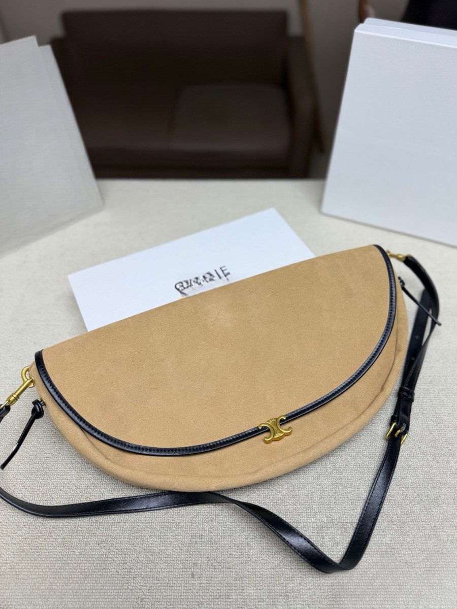 Celine Handbag 084