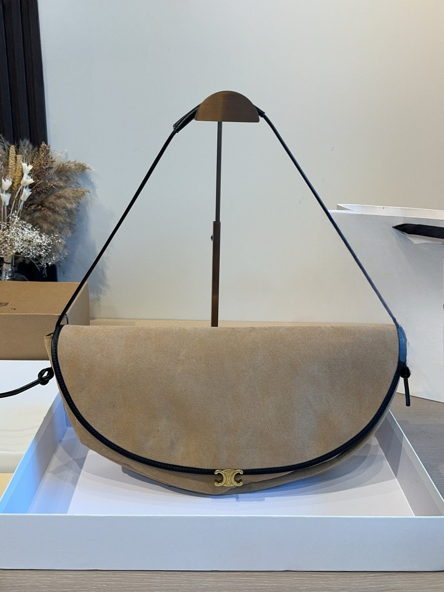 Celine Handbag 095