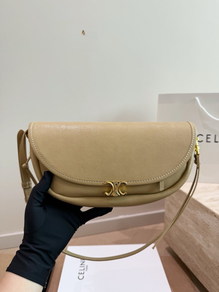 Celine Handbag 135