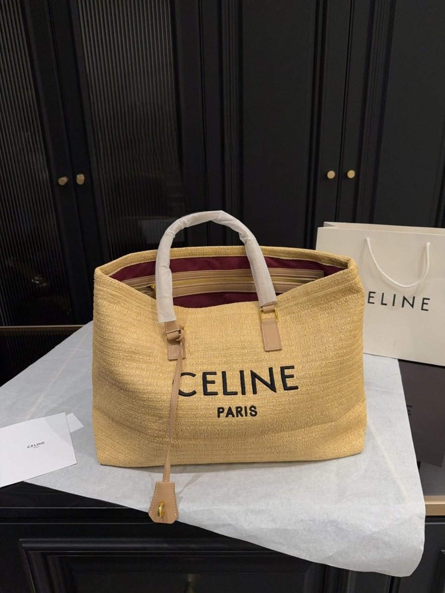 Celine Handbag 215