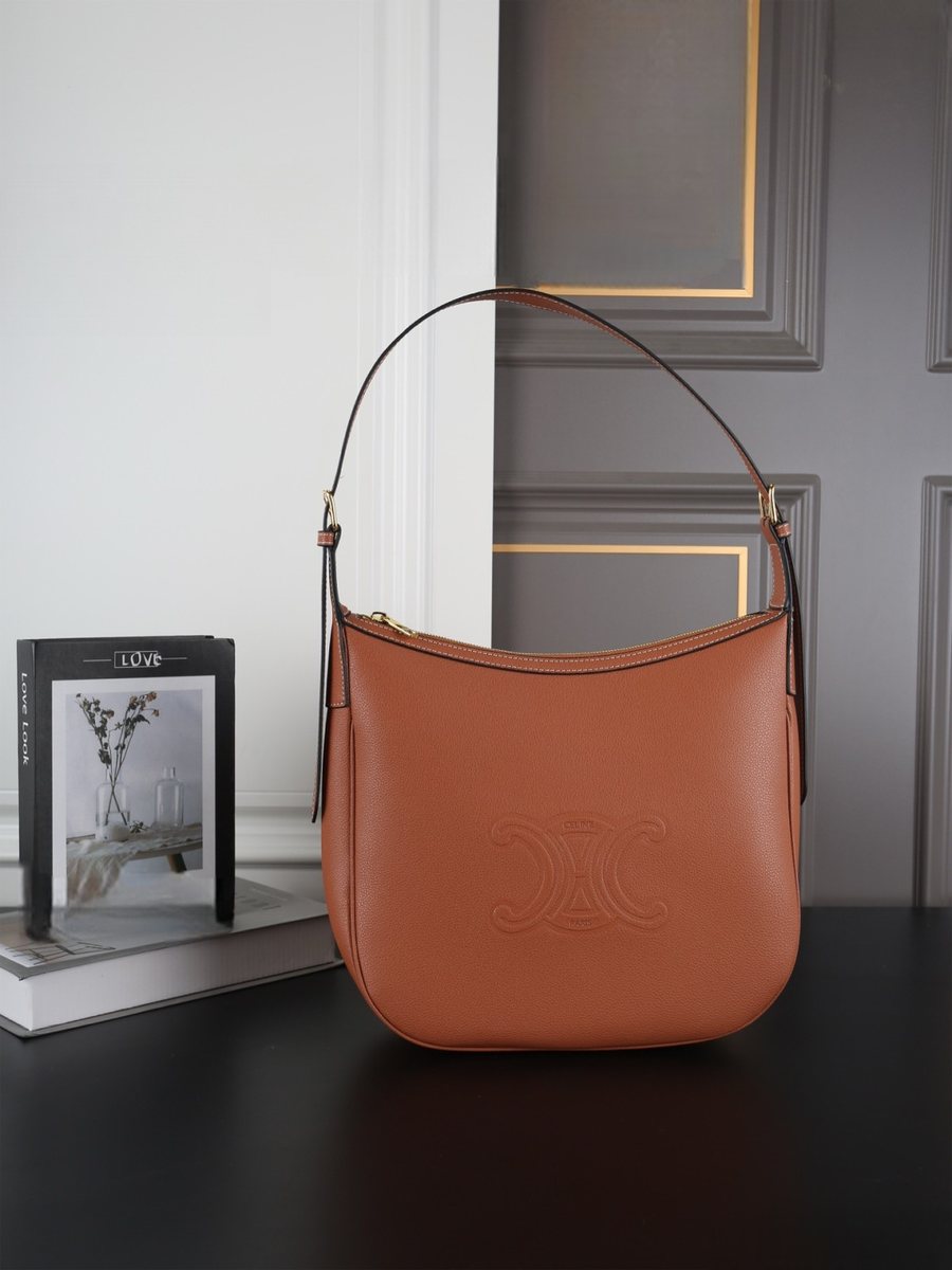 Celine Handbag 281