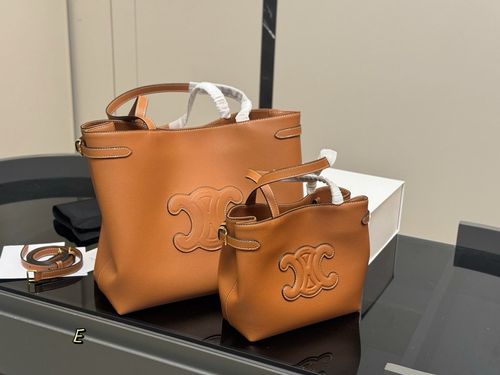 Celine Handbag 331