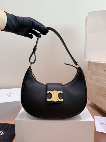 Celine Handbag 425