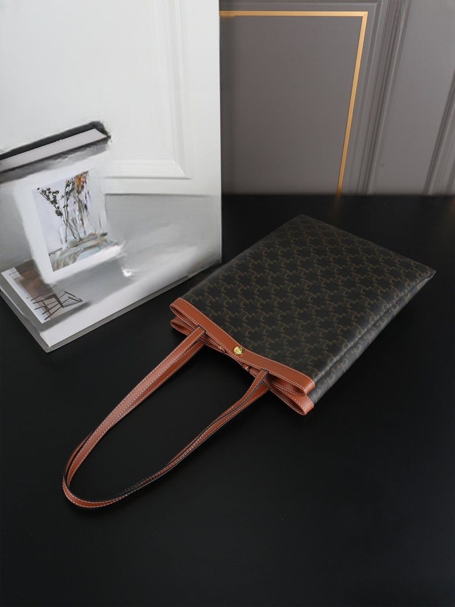 Celine Handbag 470