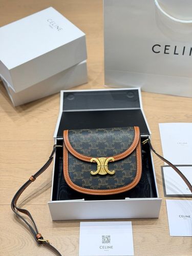 Celine Handbag 477