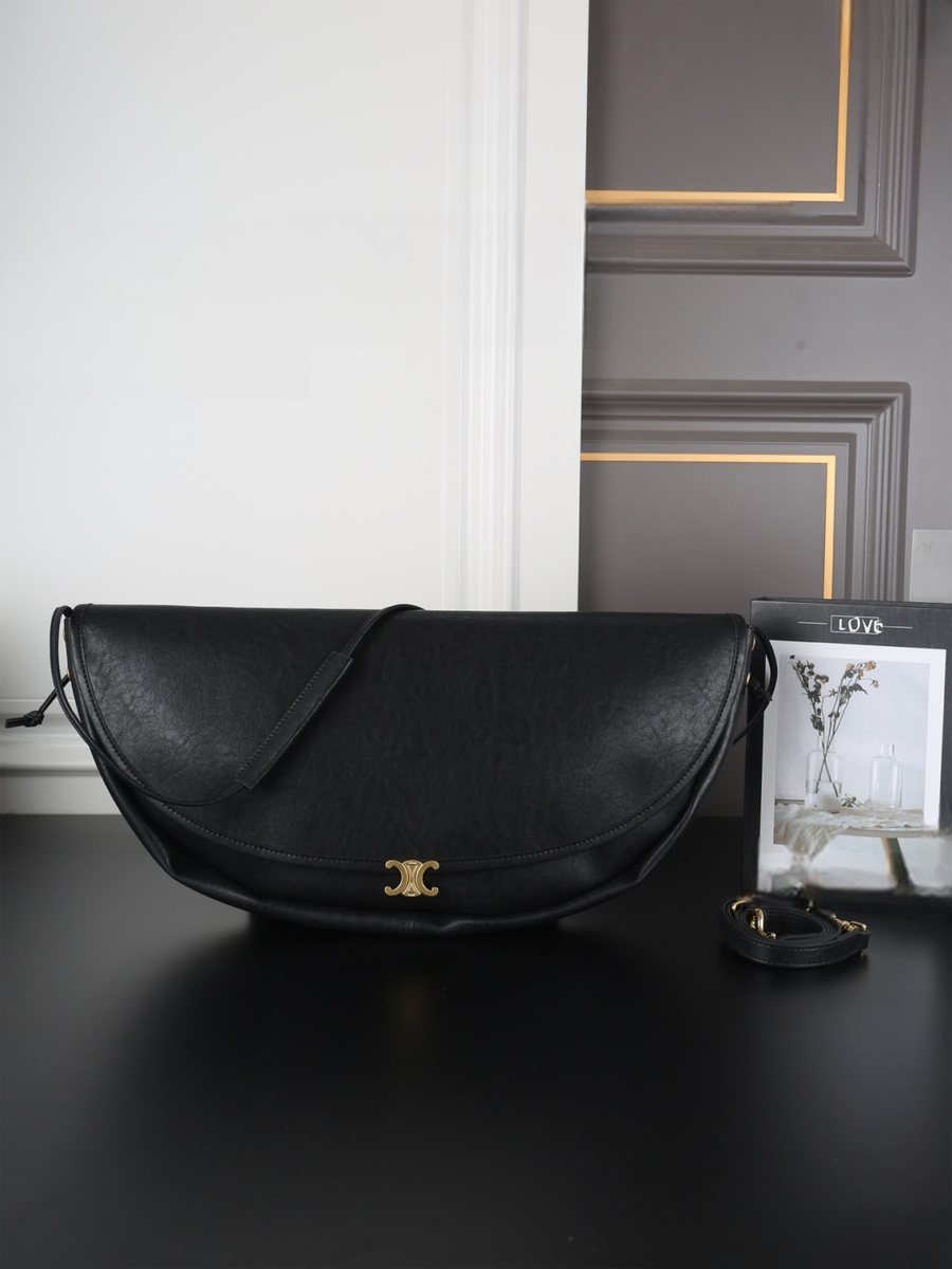 Celine Handbag 501
