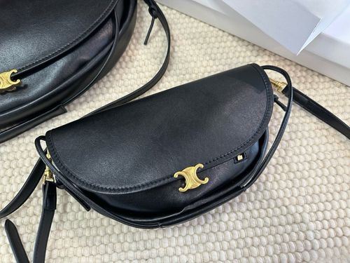 Celine Handbag 559