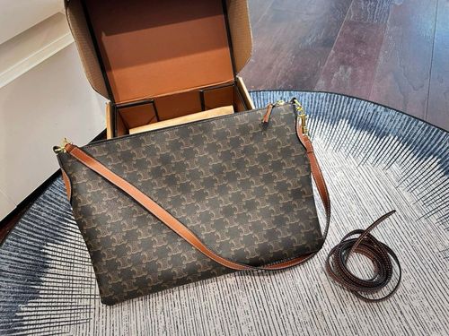 Celine Handbag 600