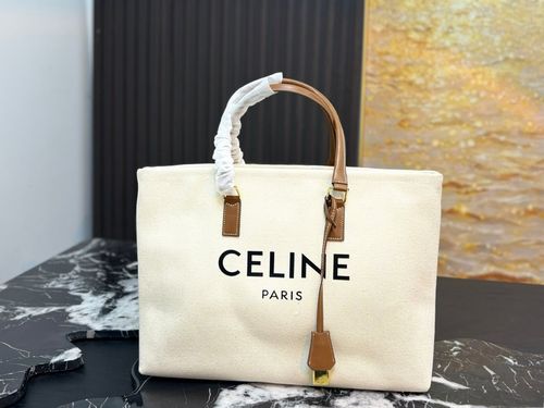 Celine Handbag 618