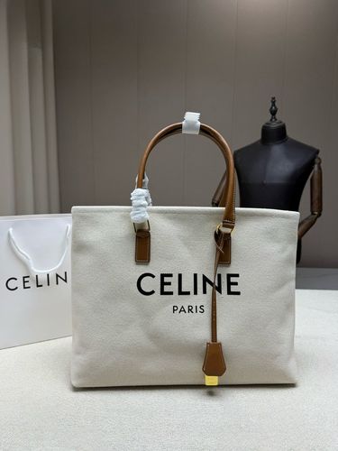 Celine Handbag 619