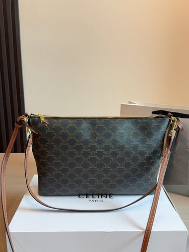 Celine Handbag 664