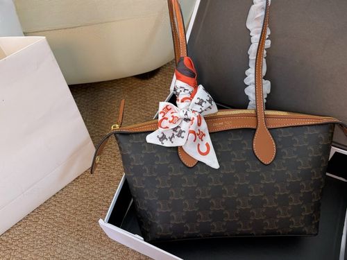 Celine Handbag 687