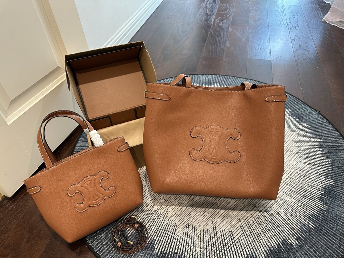 Celine Handbag 770