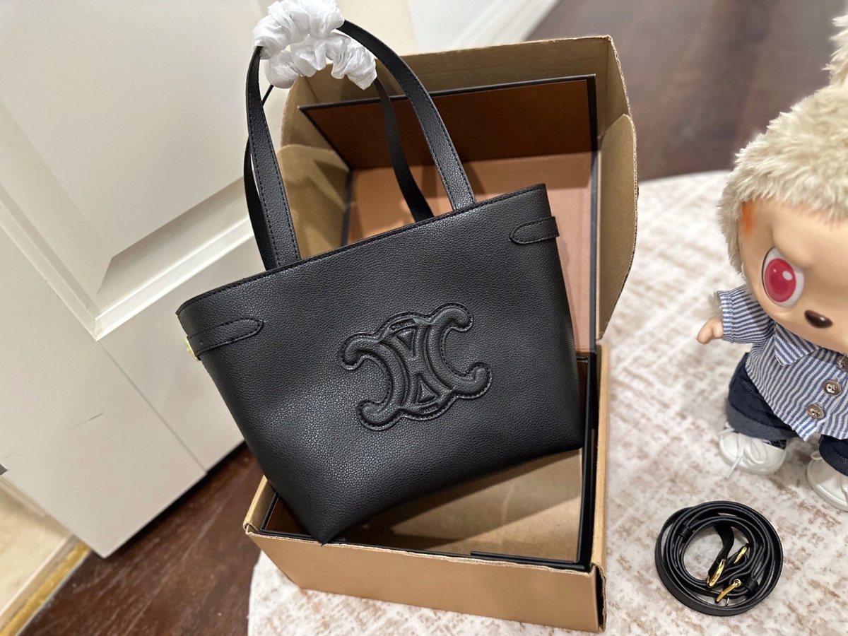 Celine Handbag 780