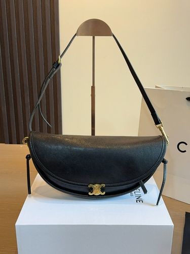 Celine Handbag 810