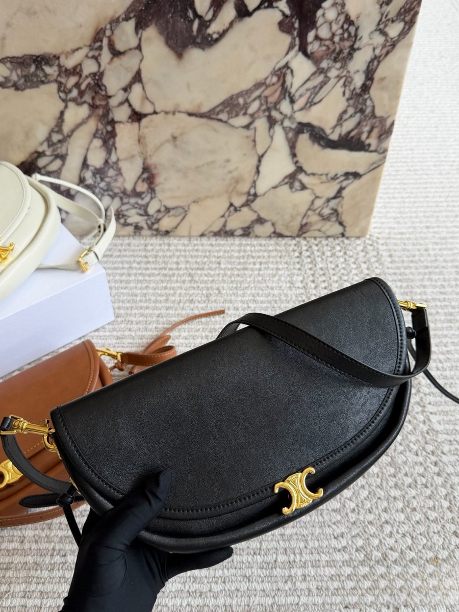 Celine Handbag 820