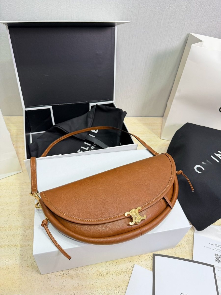 Celine Handbag 862