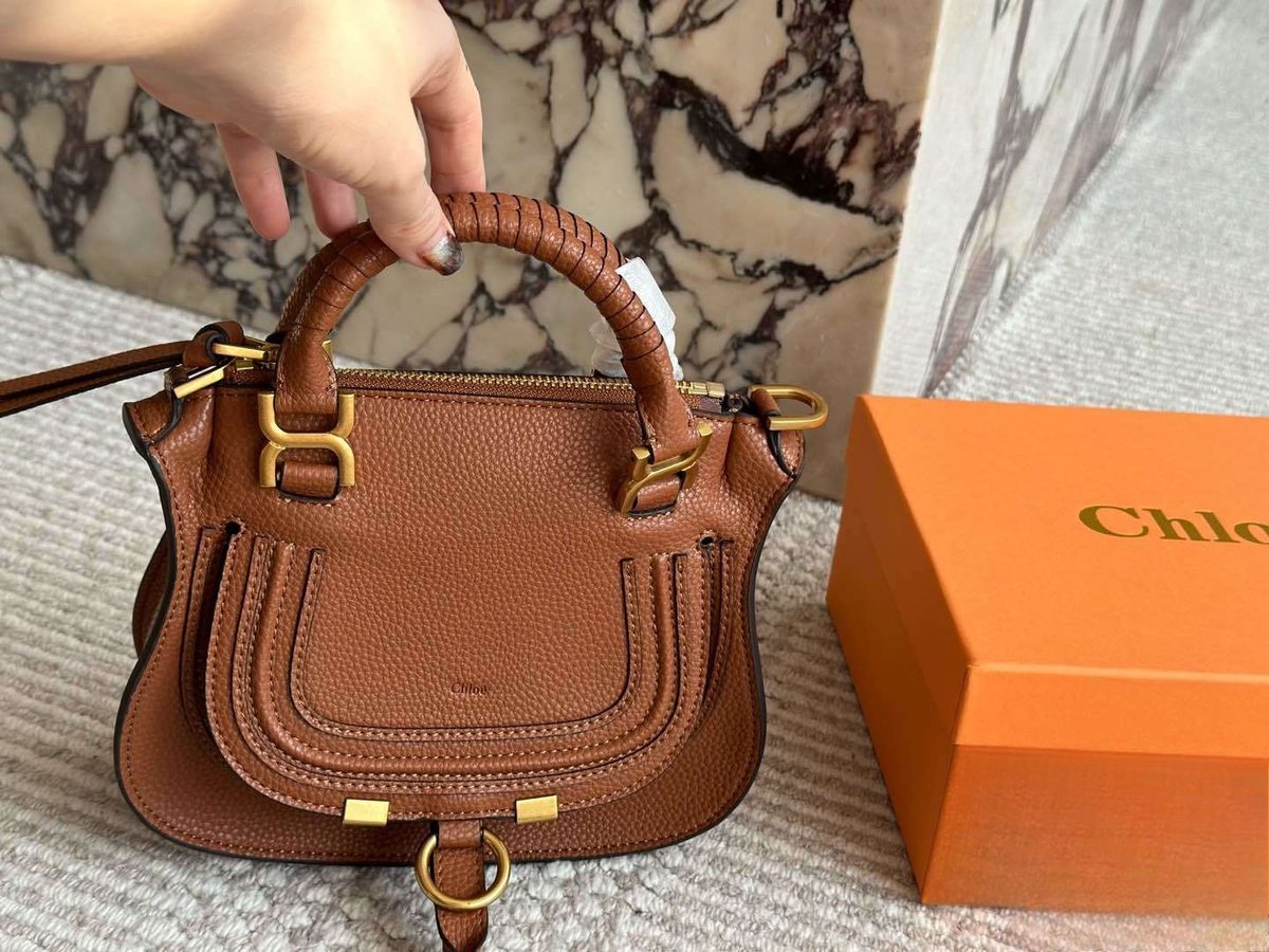 Chloé Handbag 007