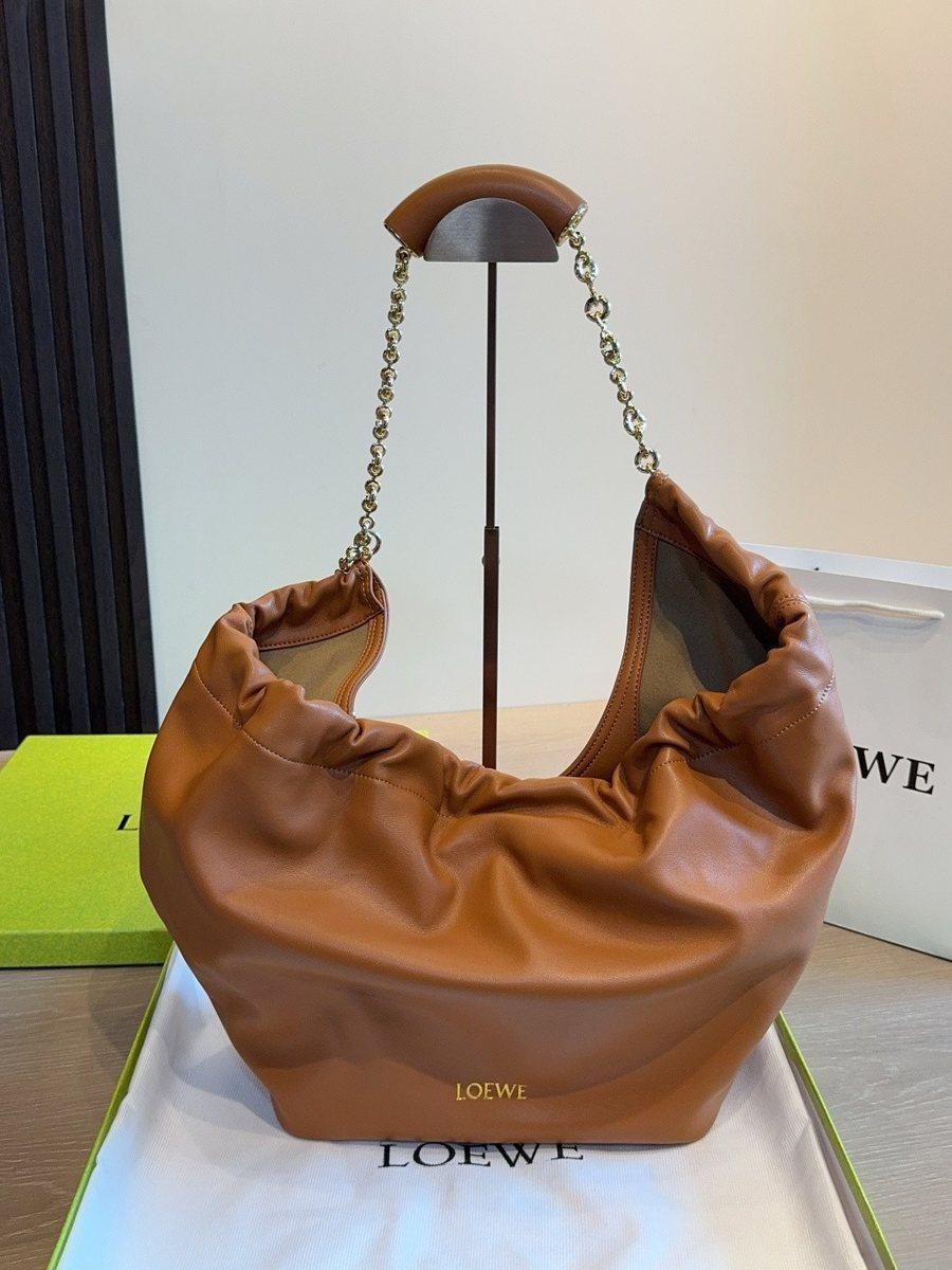 Loewe Handbag 026