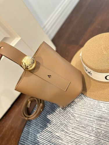 Loewe Handbag 062