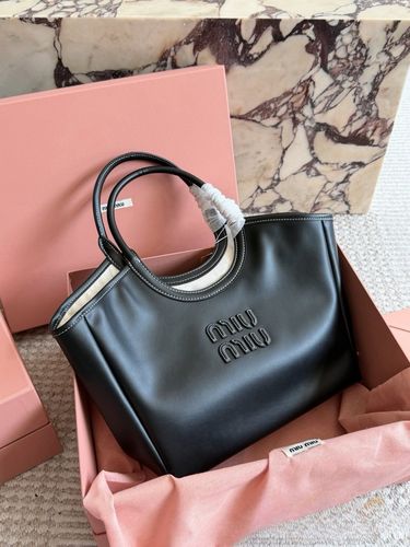 Miu Miu Handbag 007