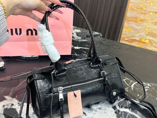 Miu Miu Handbag 011