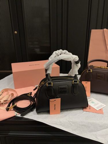 Miu Miu Handbag 060