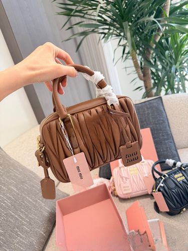 Miu Miu Handbag 077