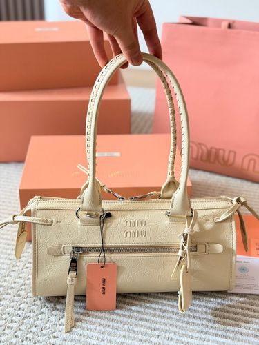 Miu Miu Handbag 080
