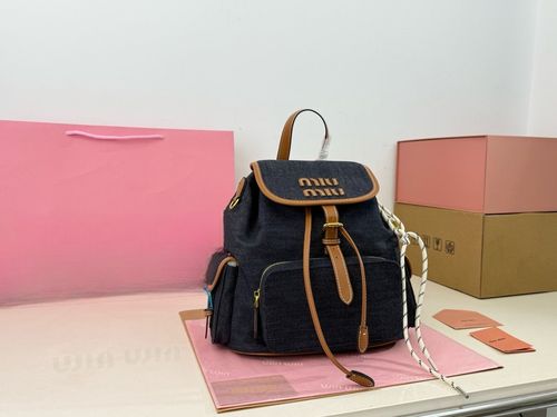 Miu Miu Handbag 122