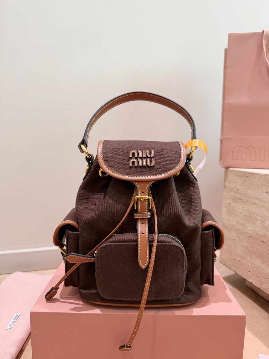 Miu Miu Handbag 124