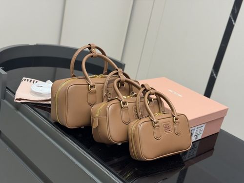 Miu Miu Handbag 177