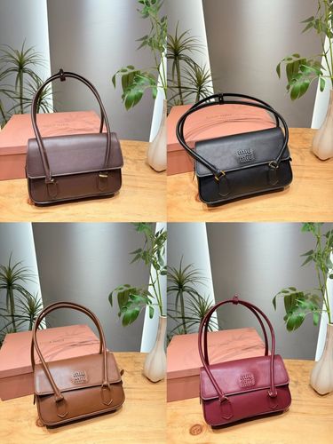 Miu Miu Handbag 203