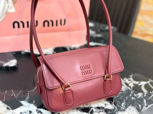 Miu Miu Handbag 204