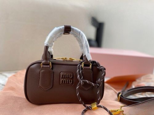 Miu Miu Handbag 216
