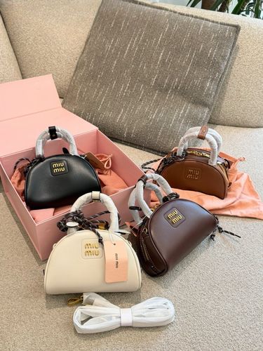 Miu Miu Handbag 231