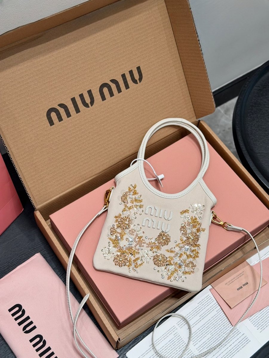 Miu Miu Handbag 273