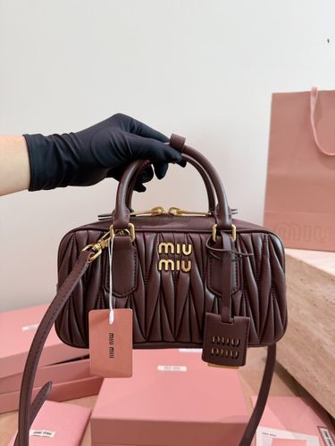 Miu Miu Handbag 277