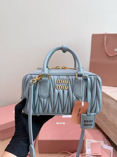 Miu Miu Handbag 279