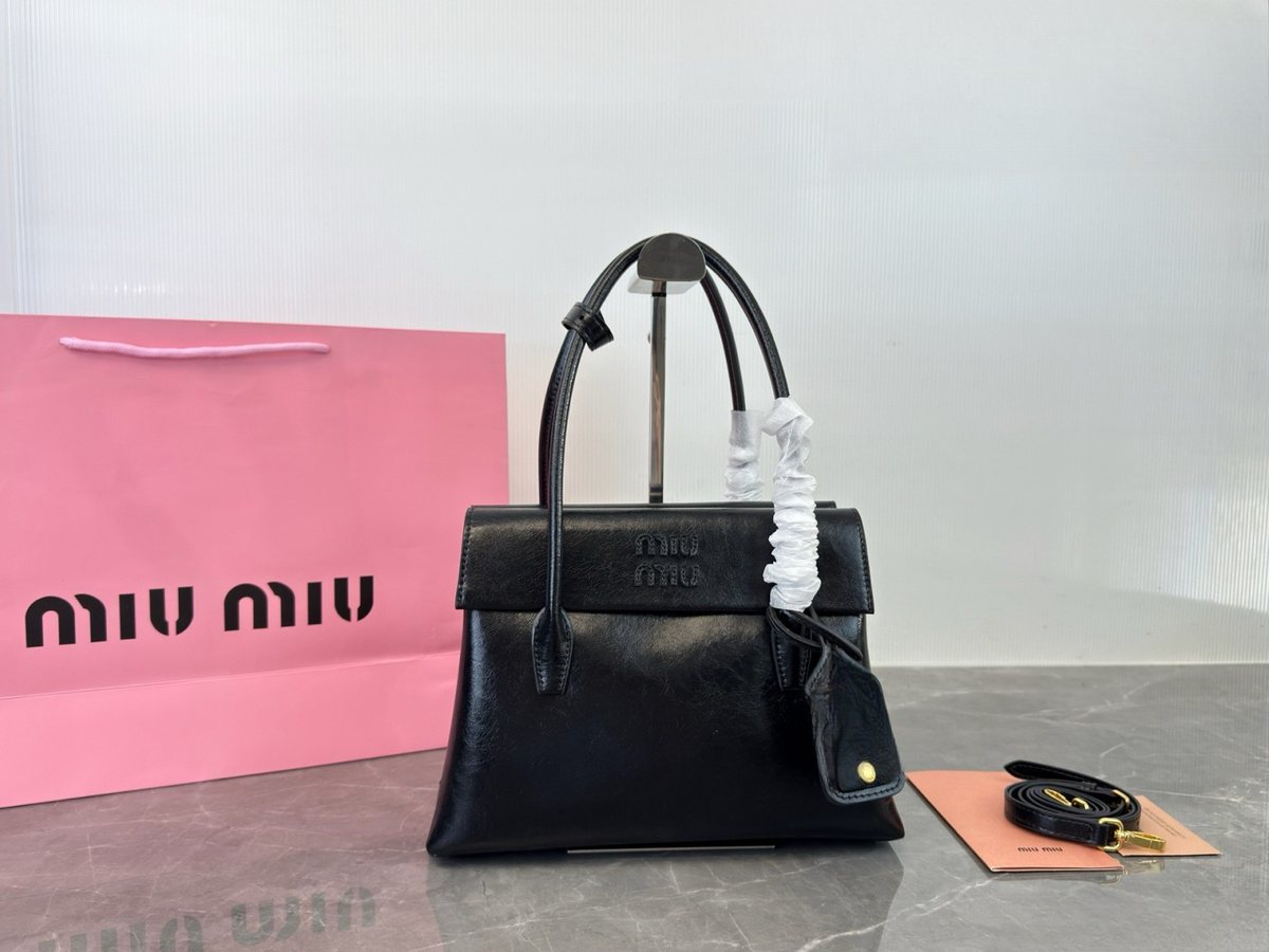 Miu Miu Handbag 283