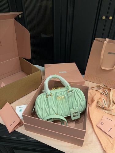 Miu Miu Handbag 290