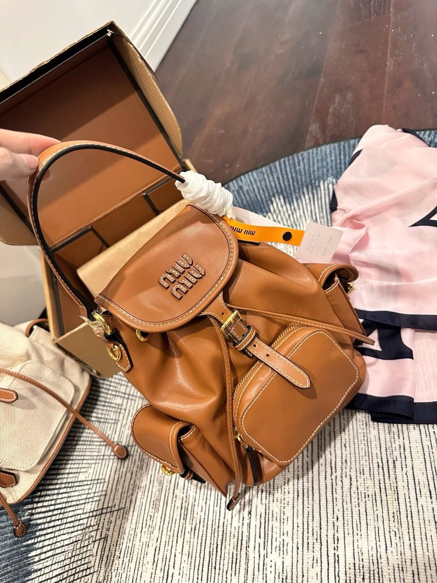 Miu Miu Handbag 303