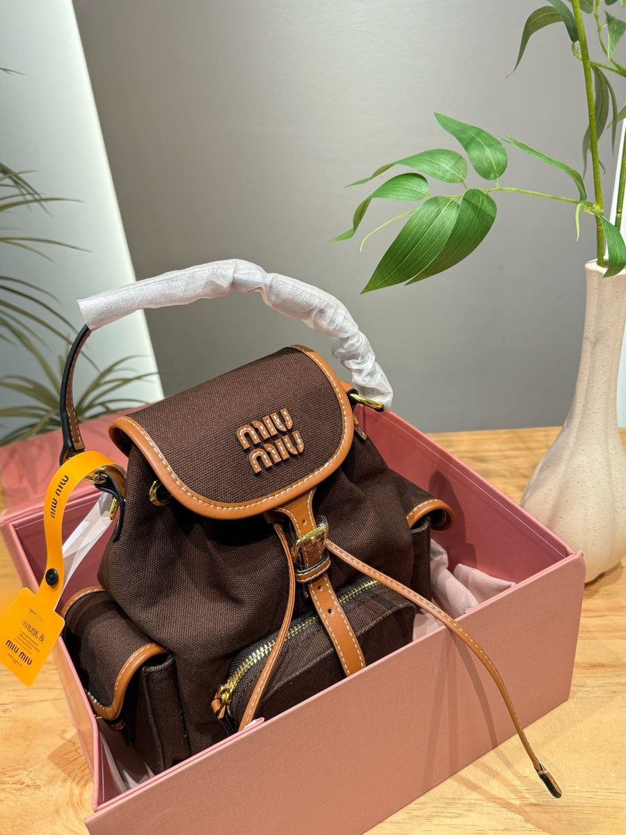 Miu Miu Handbag 326