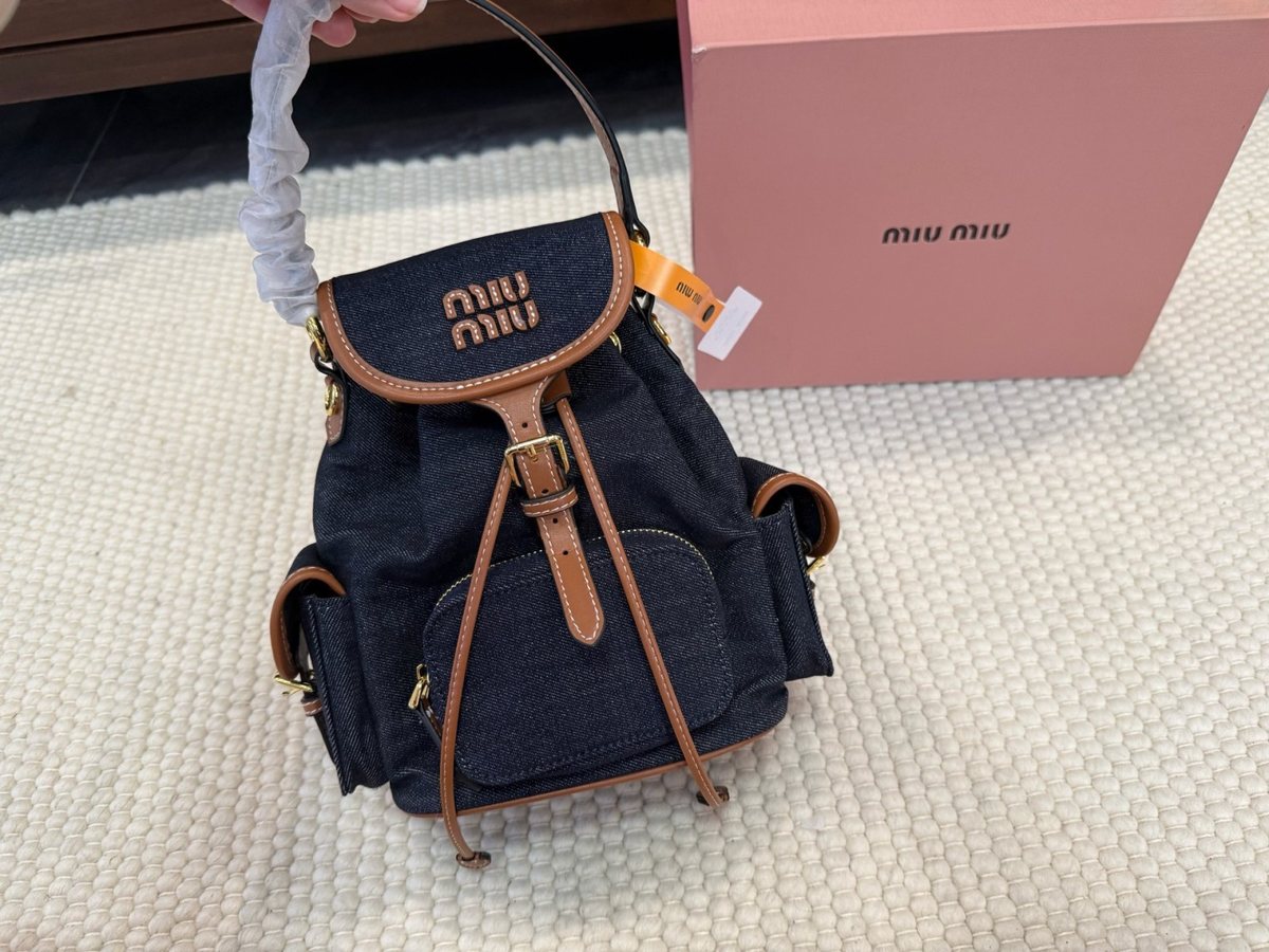 Miu Miu Handbag 345