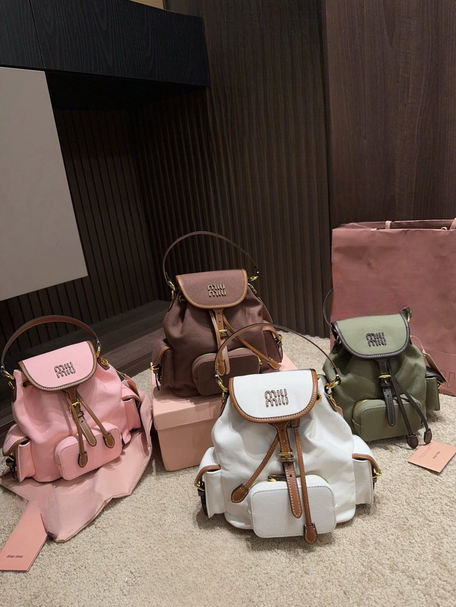 Miu Miu Handbag 358