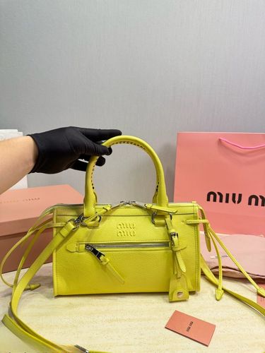 Miu Miu Handbag 360