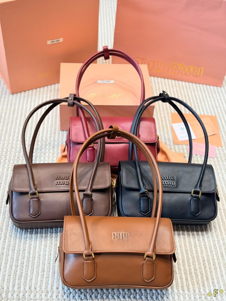 Miu Miu Handbag 399