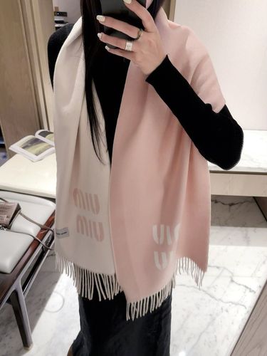 Scarf 007